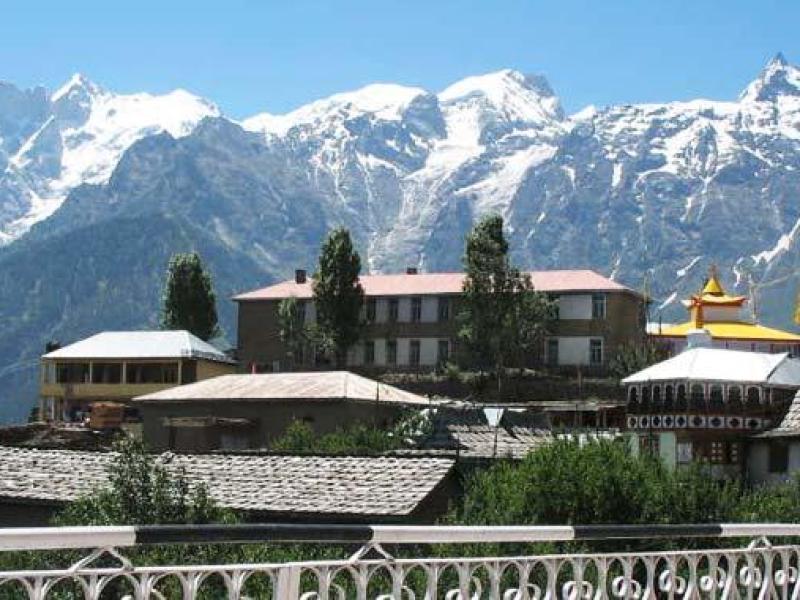 Chandigarh – Manali – Dharamshala – Vaishno Devi – Amritsar - 7 Nights / 8 Days
